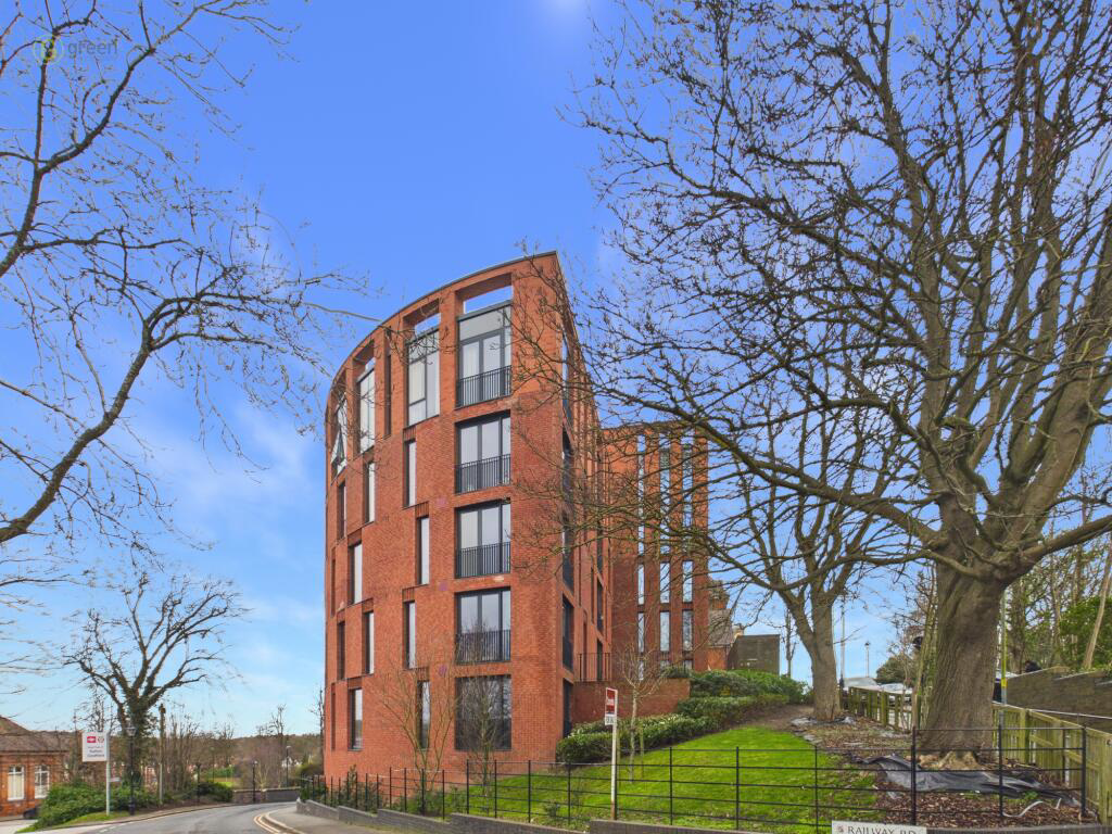 King Edwards Square, The Sutton, B73