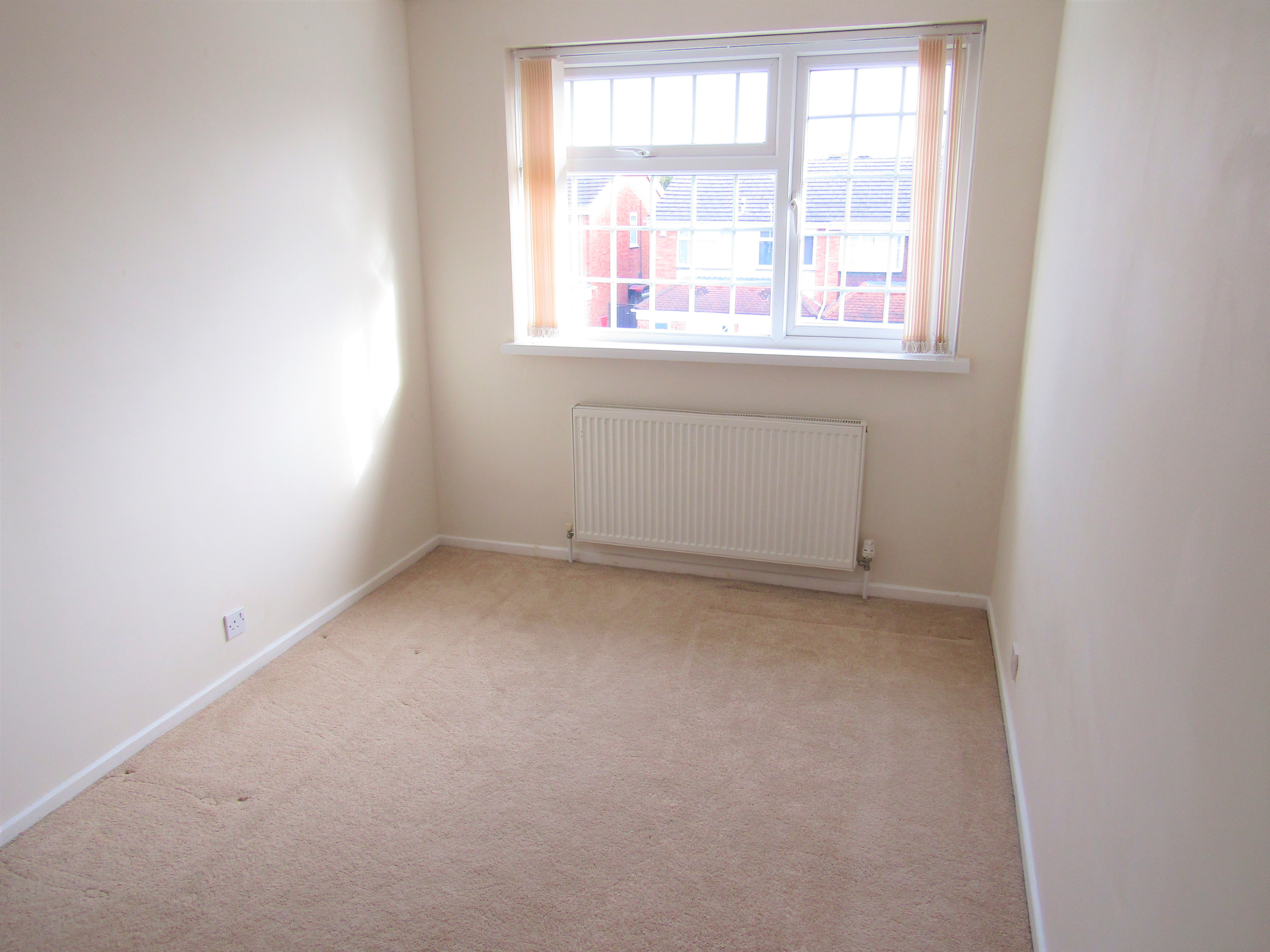Brookside, Great Barr, B43, photo 6