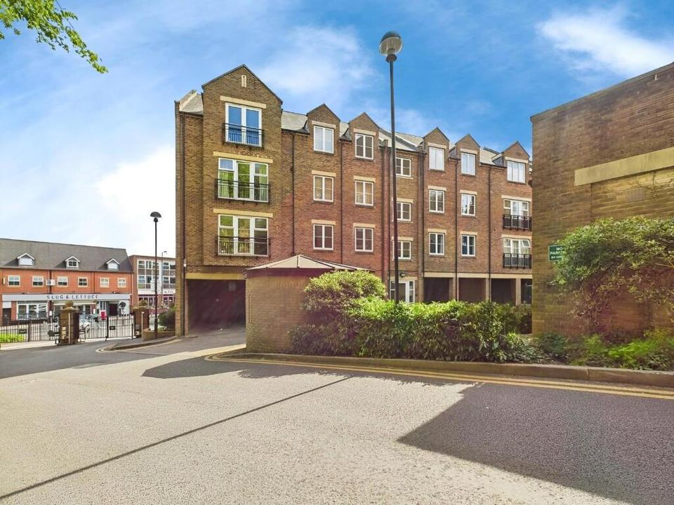 Caversham Place, Sutton Coldfield, B73