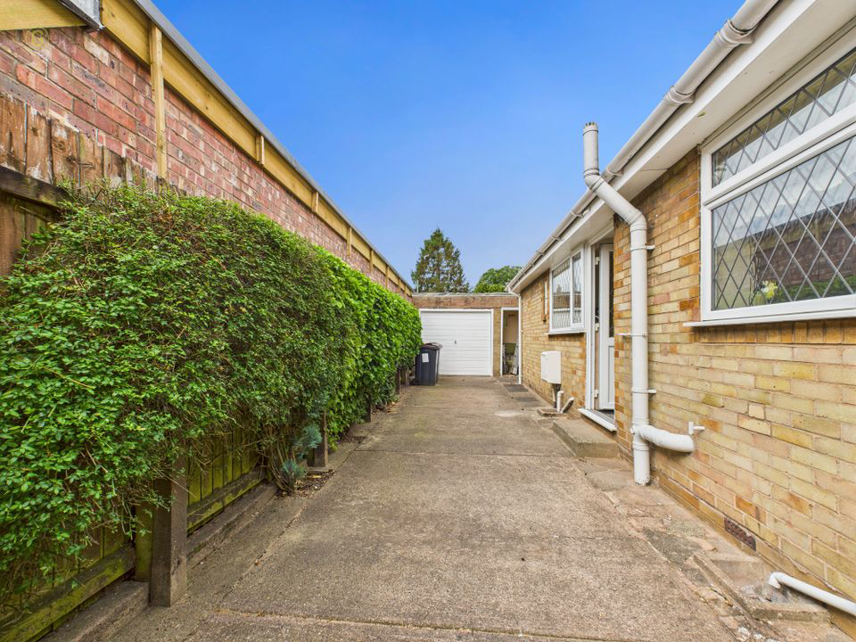 Ashfurlong Crescent, Sutton Coldfield, B75, photo 10