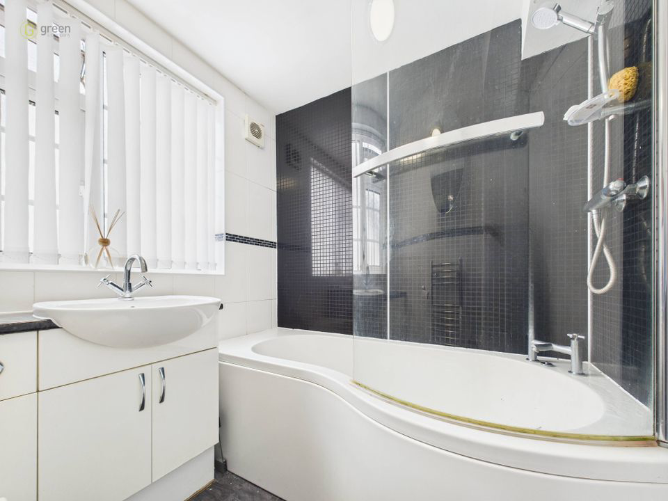 New Street, Castle Bromwich, B36, photo 25