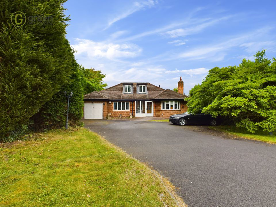 Aldridge Road, Little Aston, Sutton Coldfield, B74
