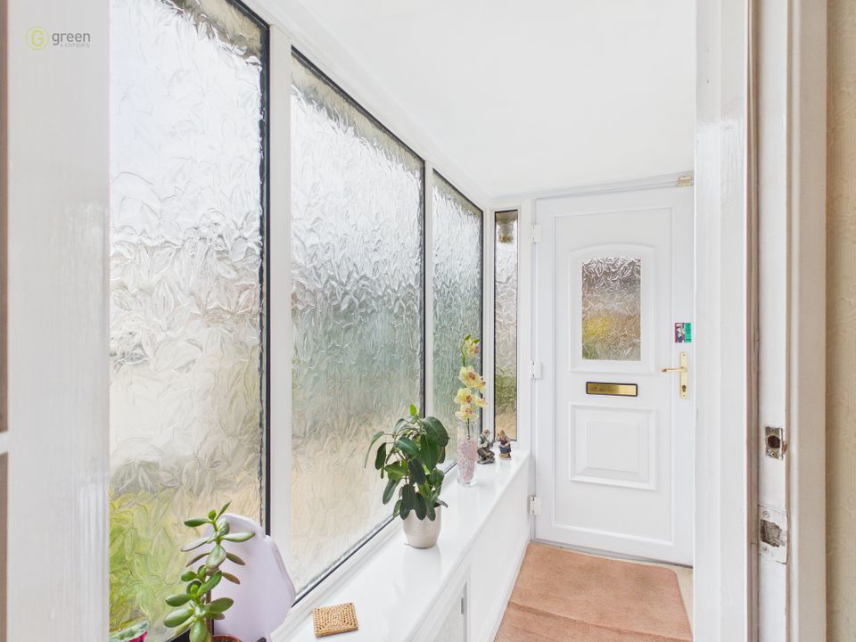Whitecrest, Great Barr, Birmingham, B43, photo 3