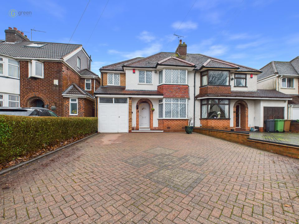 Bridle Lane, Streetly, B74