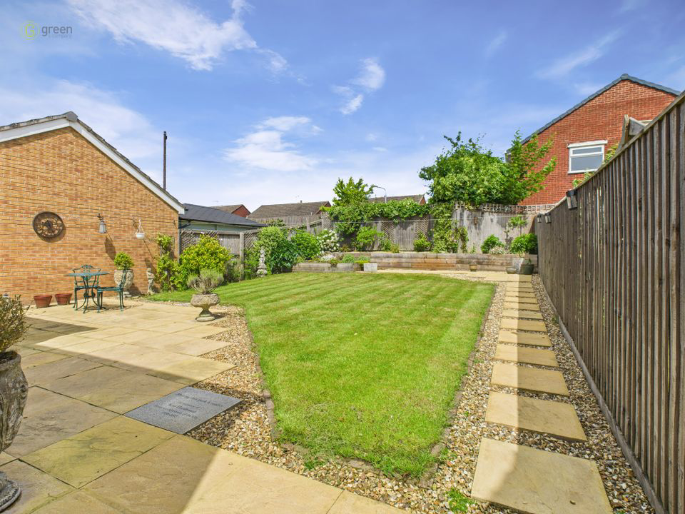 Croft Close, Two Gates, Tamworth, B77, photo 11