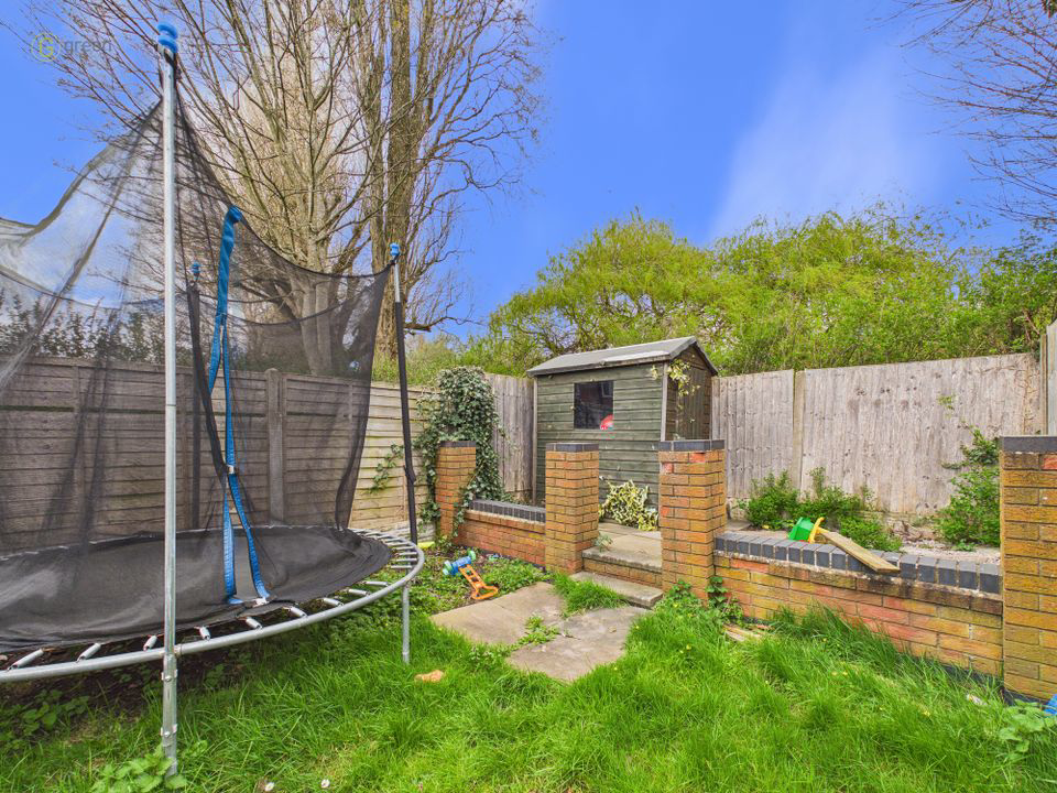 Finchley Road, Kingstanding, Birmingham, B44, photo 42
