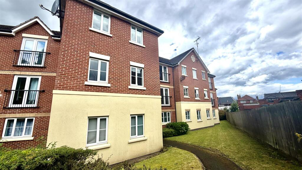 Newton Road, Great Barr, B43