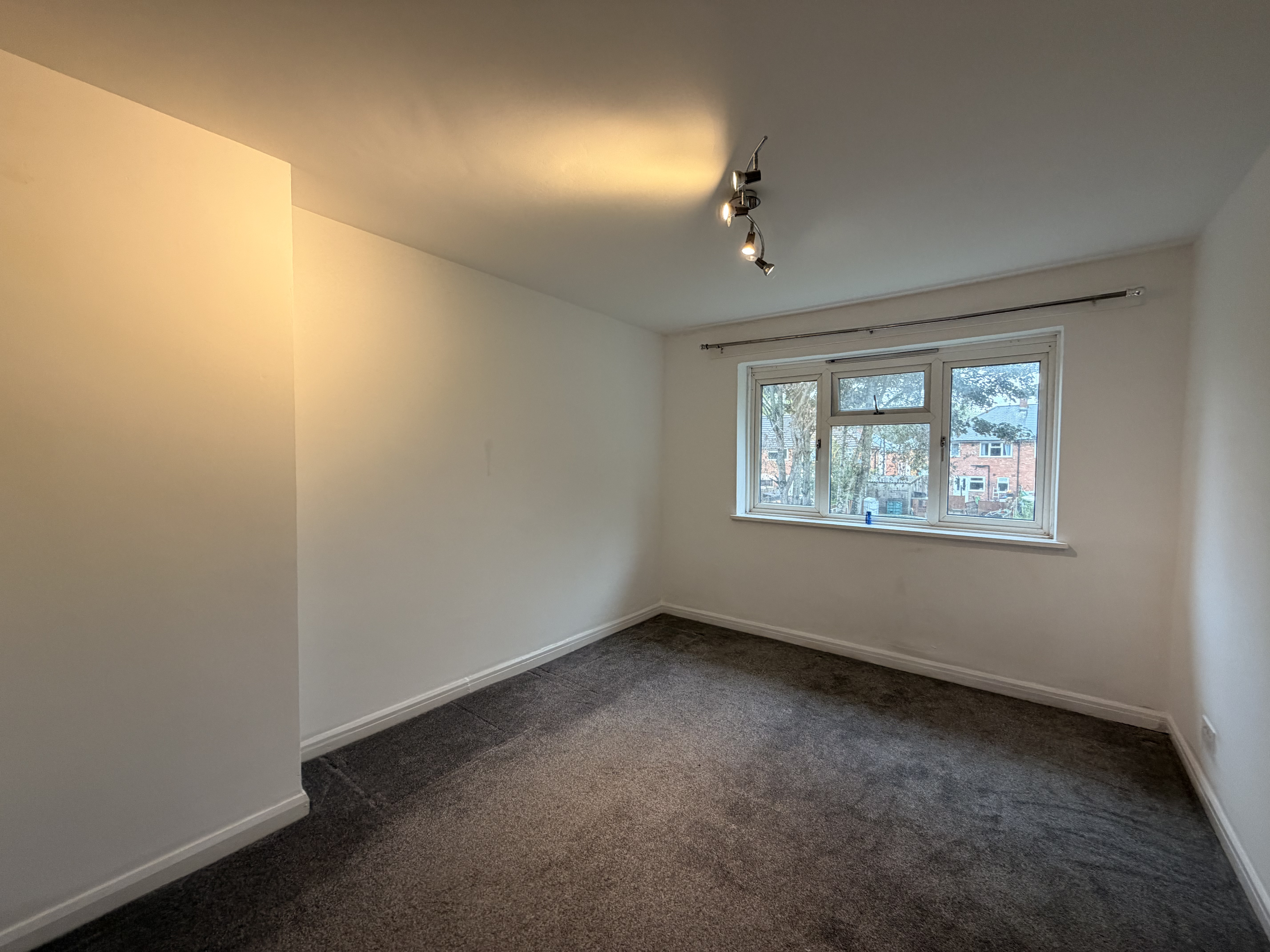 Epsom Grove, Birmingham, B44, photo 9