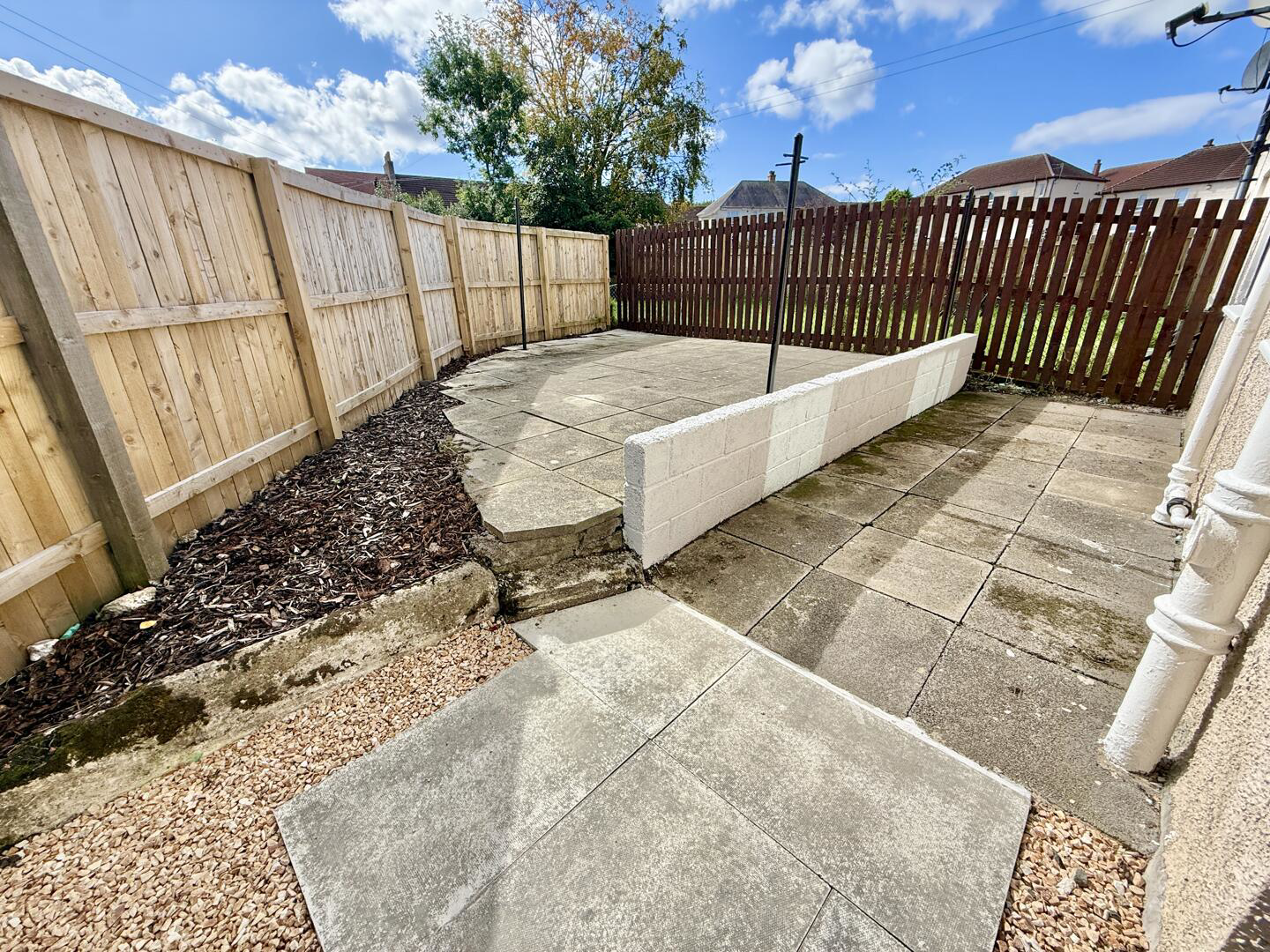 Queen's Place, Kilwinning, photo 16