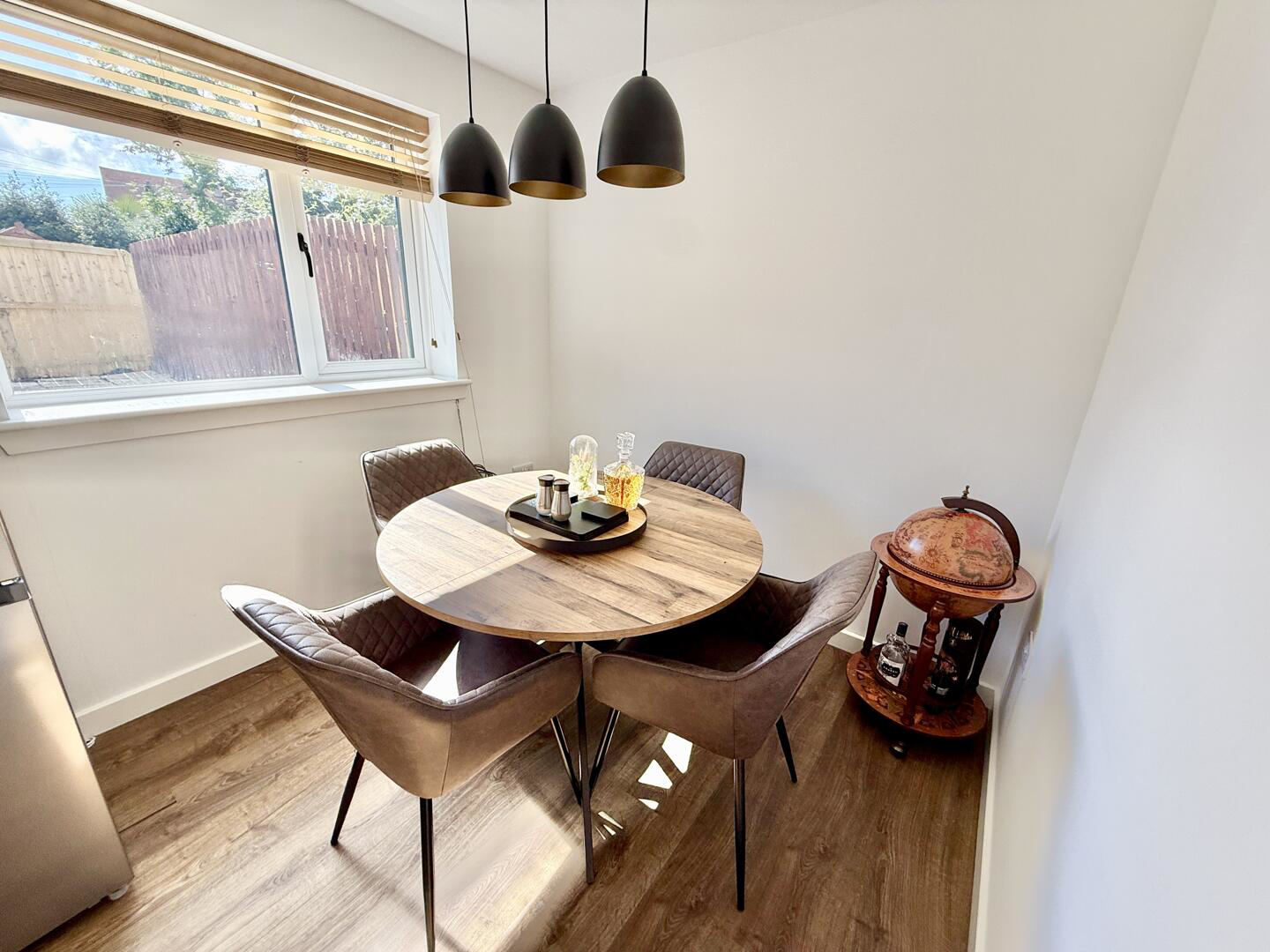 Queen's Place, Kilwinning, photo 5