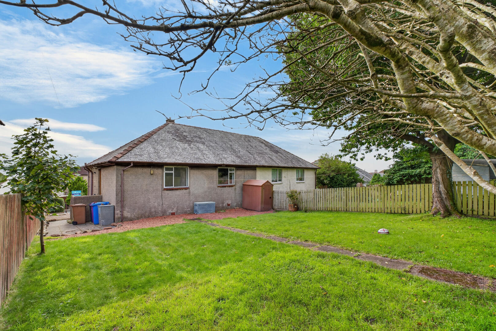 Highthorne Crescent, West Kilbride, photo 18