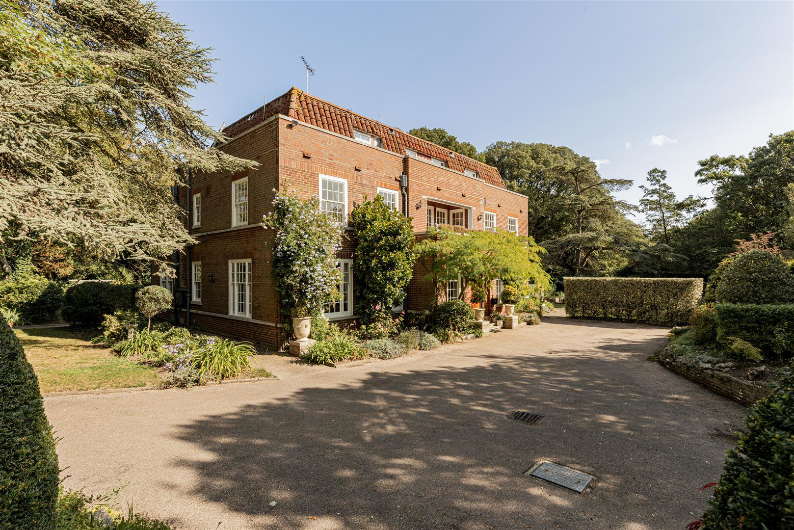 Convent Road