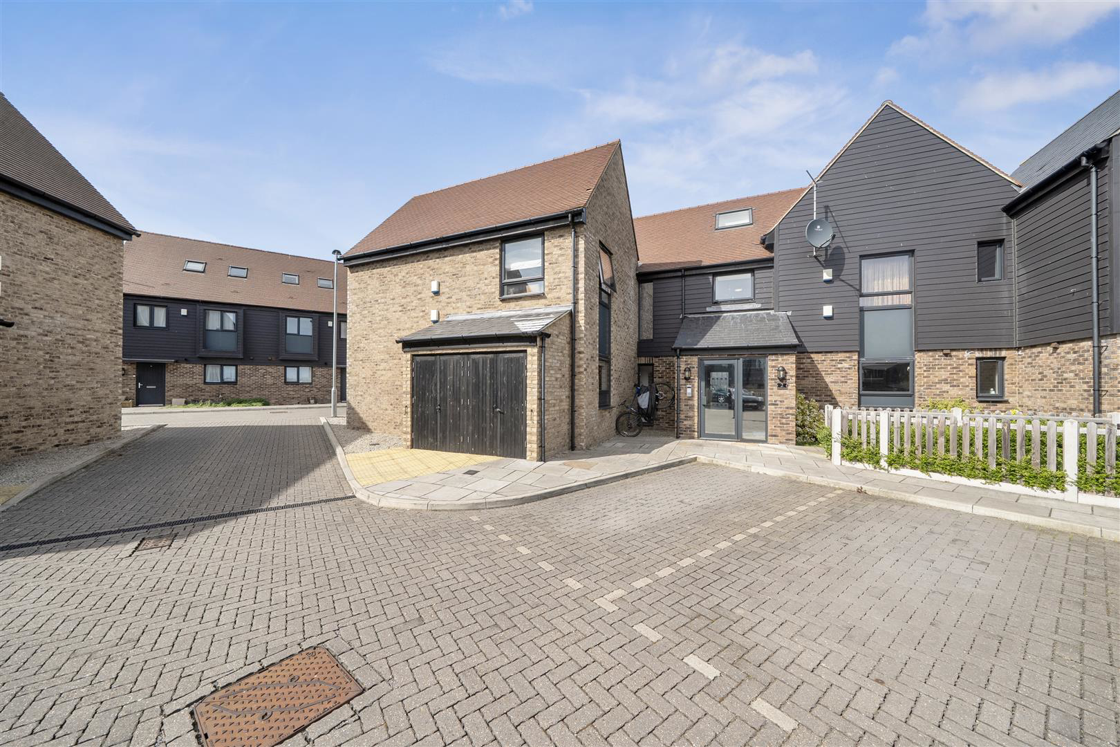 2 Brooke Close, Margate, photo 19
