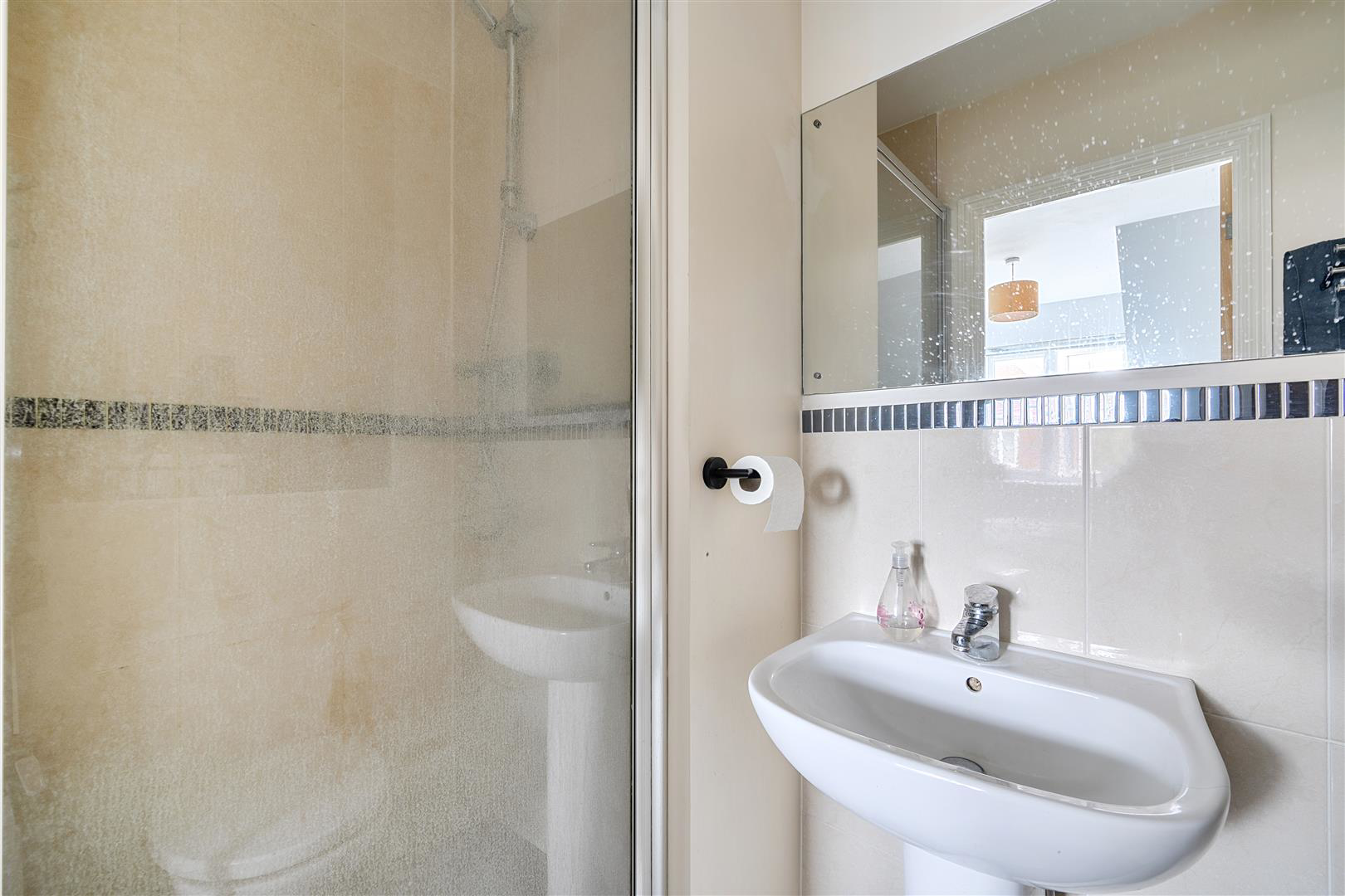 Wherry Close, Margate, photo 15