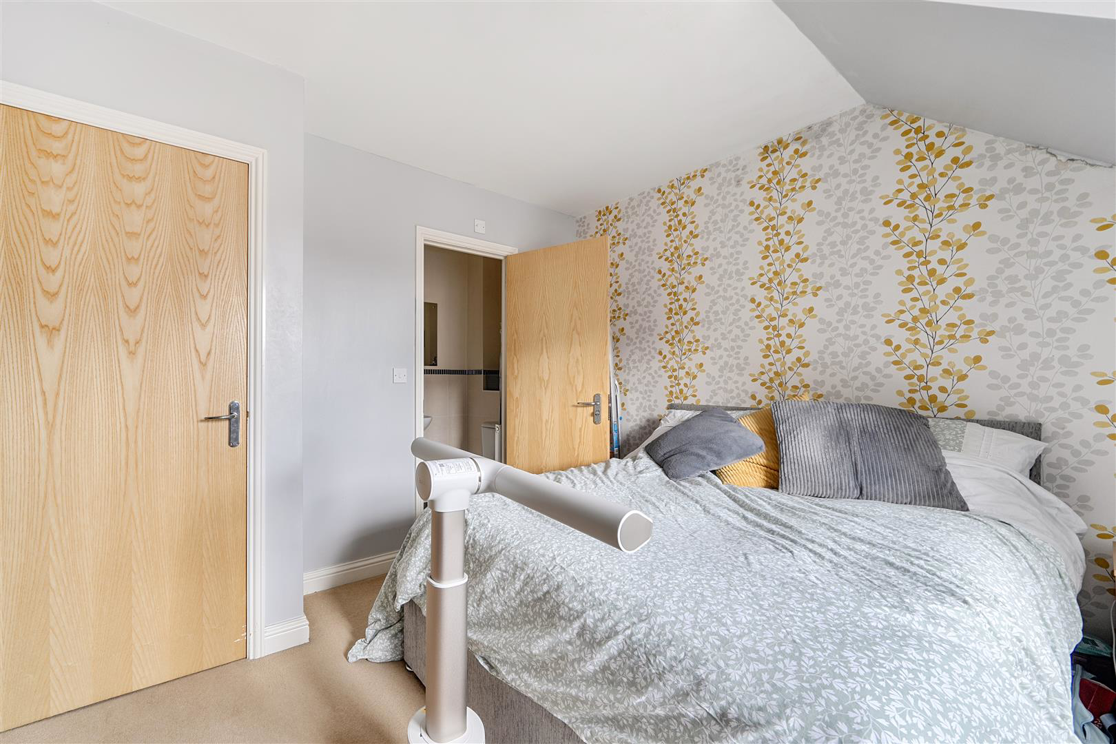 Wherry Close, Margate, photo 18
