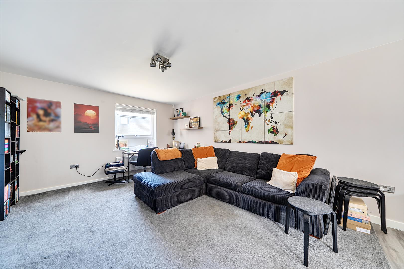 2 Brooke Close, Margate, photo 4