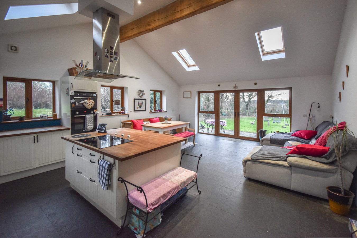Rhydypandy Road, Morriston, Swansea, SA6