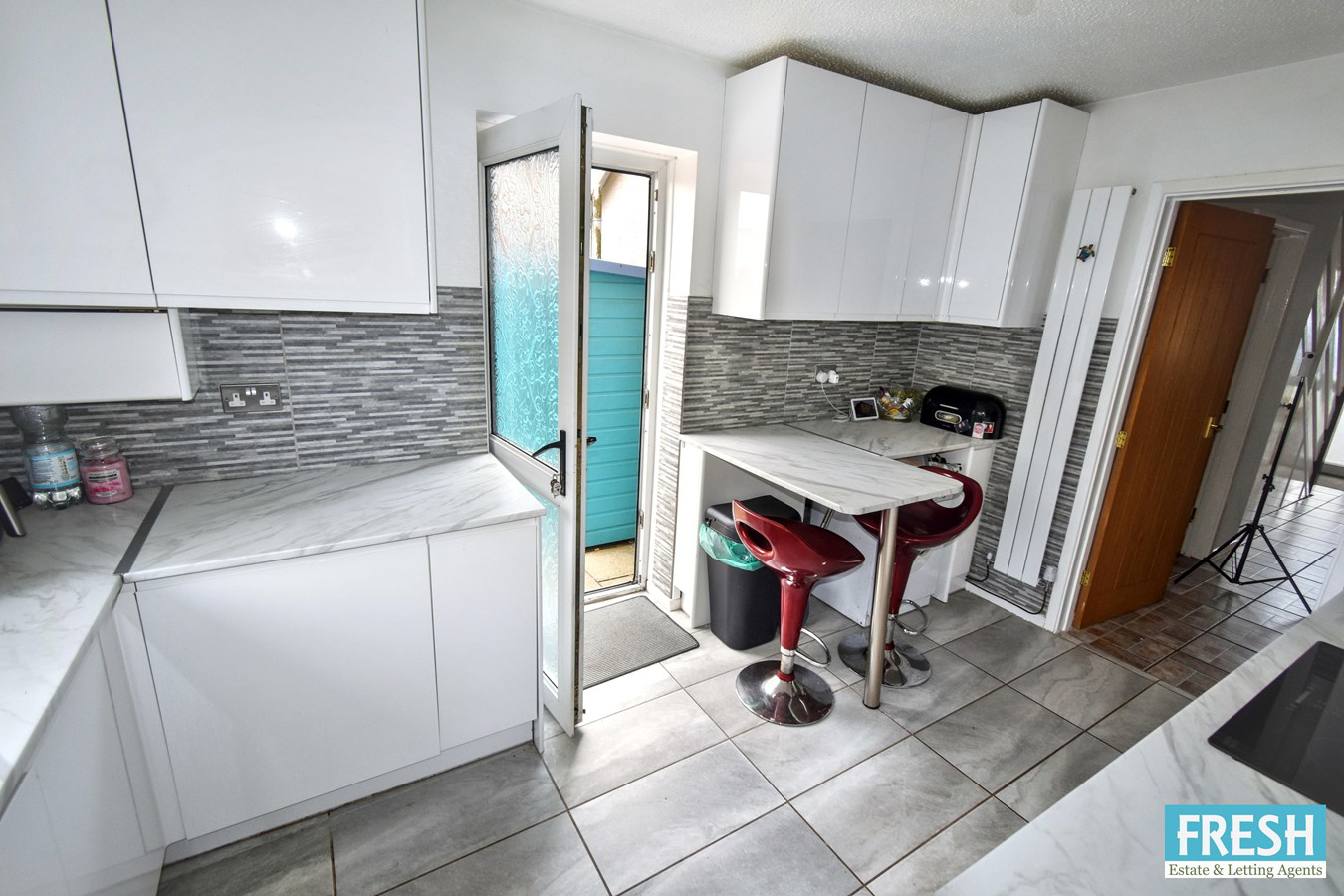 Ffordd Dewi, Llangyfelach, Swansea, SA6, photo 13