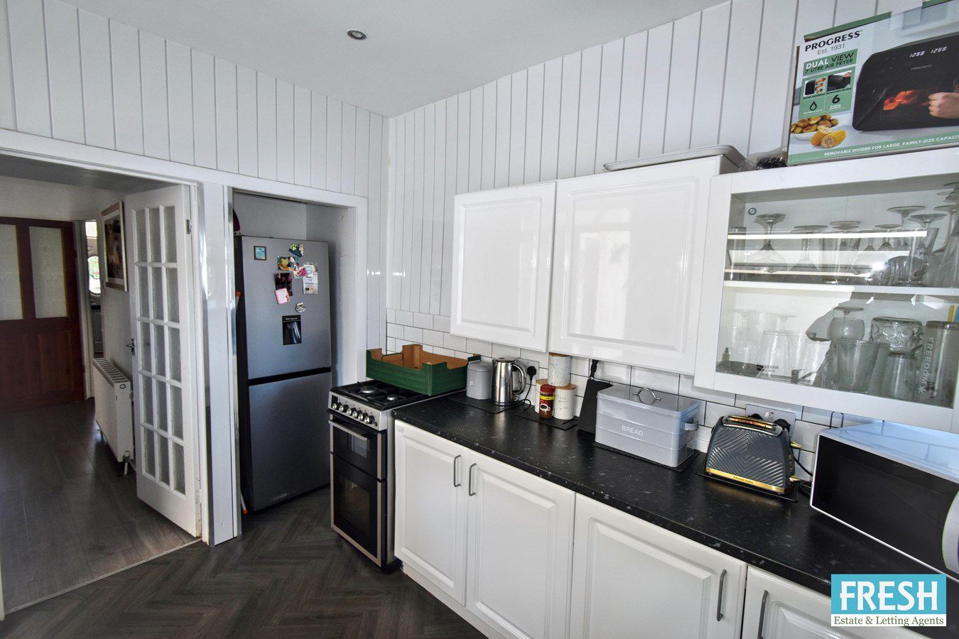 Strawberry Place, Morriston, Swansea, SA6, photo 11