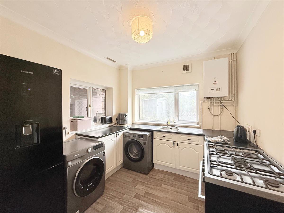 Tymeinwr Avenue, Bridgend, photo 7