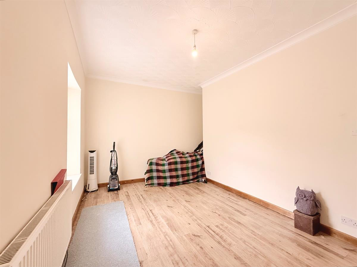 Tymeinwr Avenue, Bridgend, photo 11