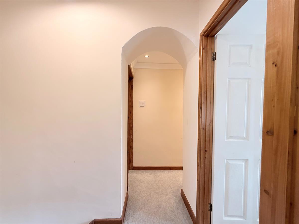 Tymeinwr Avenue, Bridgend, photo 8