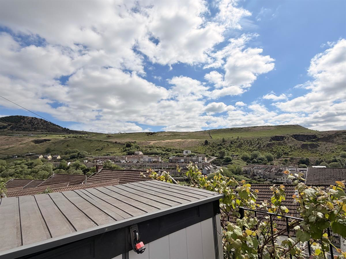 Penrhys Road, Tylorstown, Ferndale, photo 33