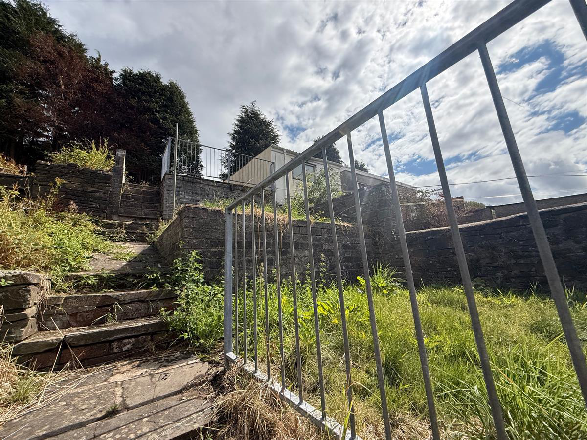 James Road, Blaengarw, Bridgend, photo 21