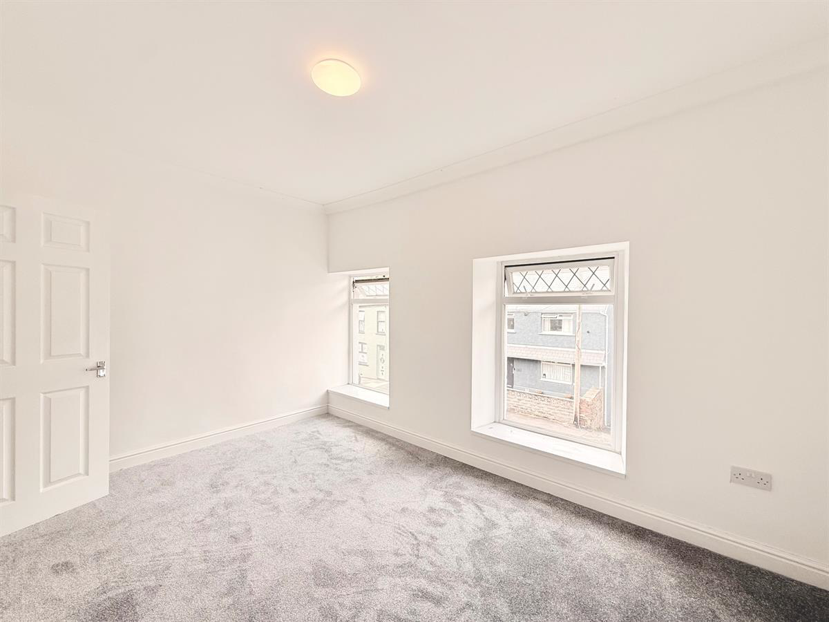 James Road, Blaengarw, Bridgend, photo 15