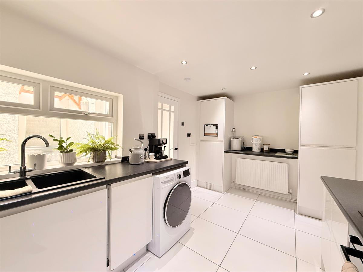 Adare Street, Ogmore Vale, Bridgend, photo 8