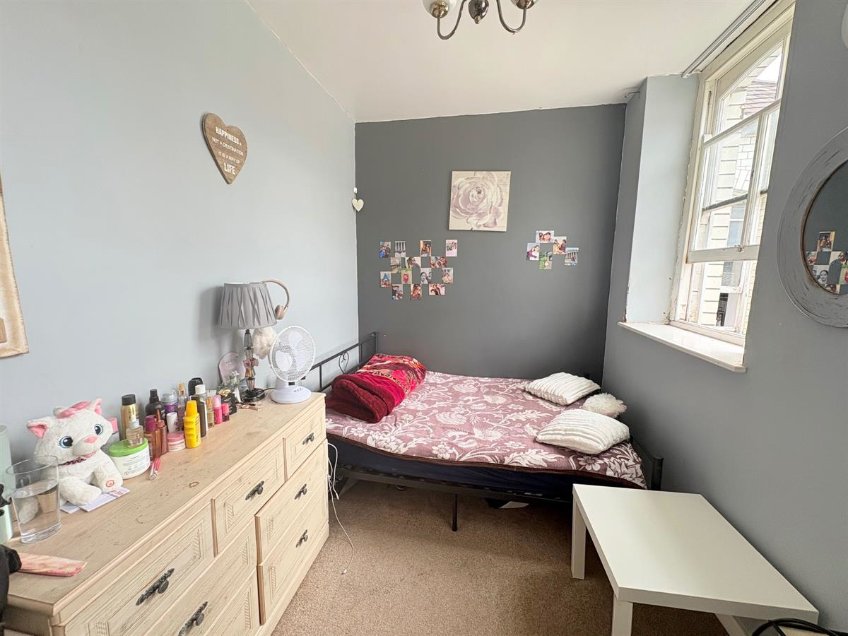 Flat 8, Pembroke Buildings, Cambrian Place, photo 10
