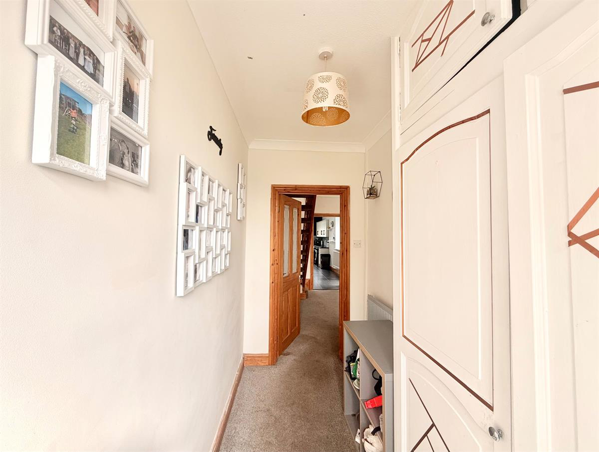 Ivor Street, Maesteg, photo 2
