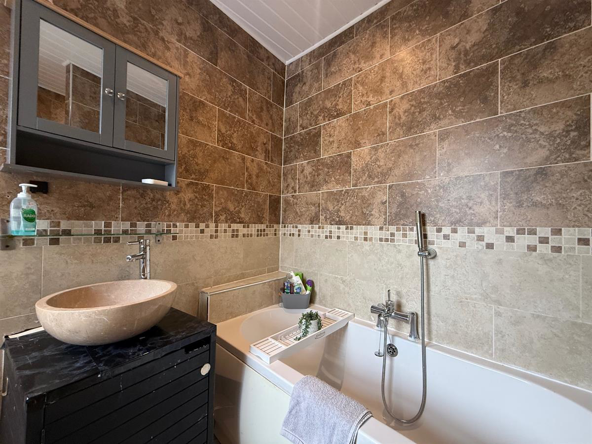 Ivor Street, Maesteg, photo 12