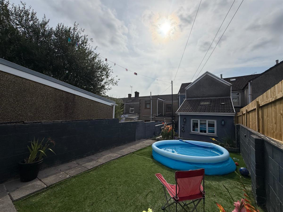 Ivor Street, Maesteg, photo 23