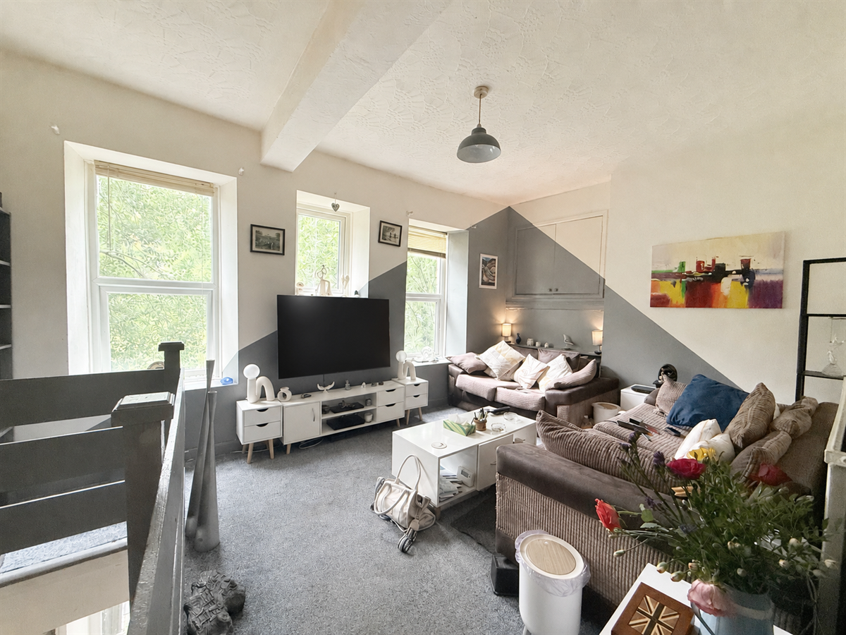 41A, B, C Oxford Street, Pontycymer, Bridgend, photo 5
