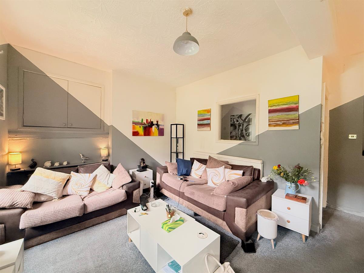 41A, B, C Oxford Street, Pontycymer, Bridgend, photo 6