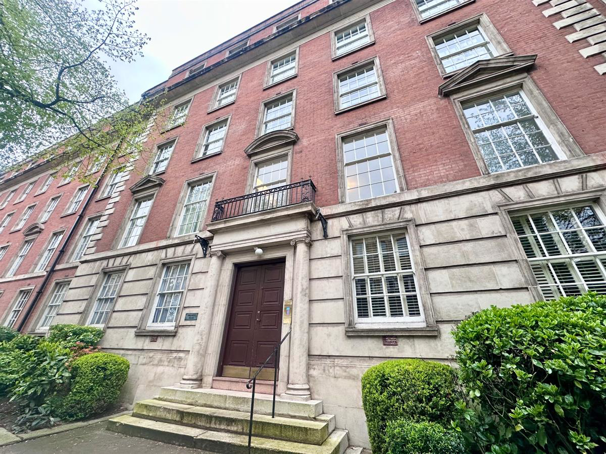 Flat 5, Warwick House, Westgate Street, Cardiff