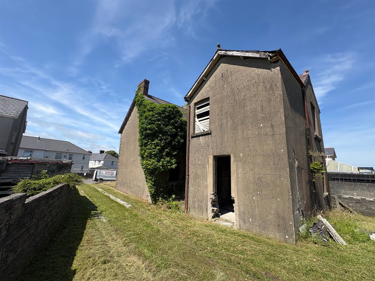 Parkfields, Sarn, Bridgend, photo 5