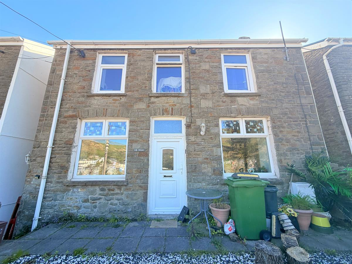 Glyn Street, Ogmore Vale, Bridgend