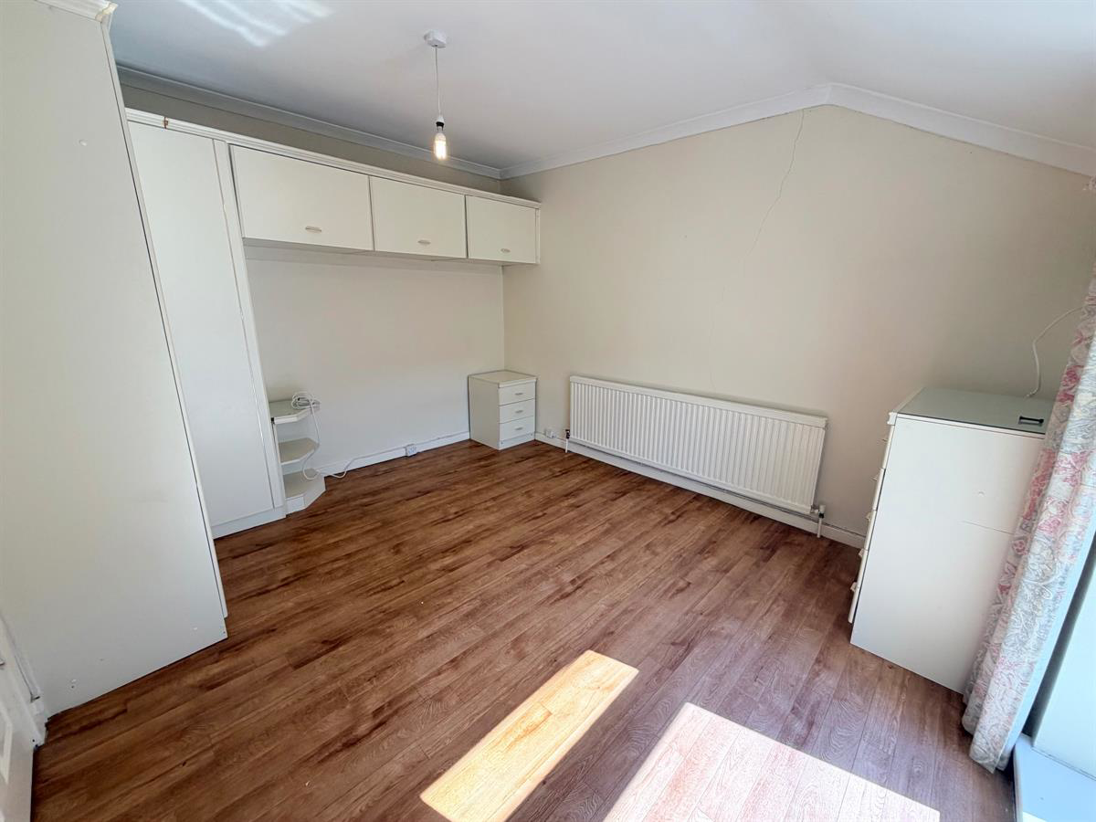 Mountain View, Pant Street, Pantygog, Bridgend, photo 13