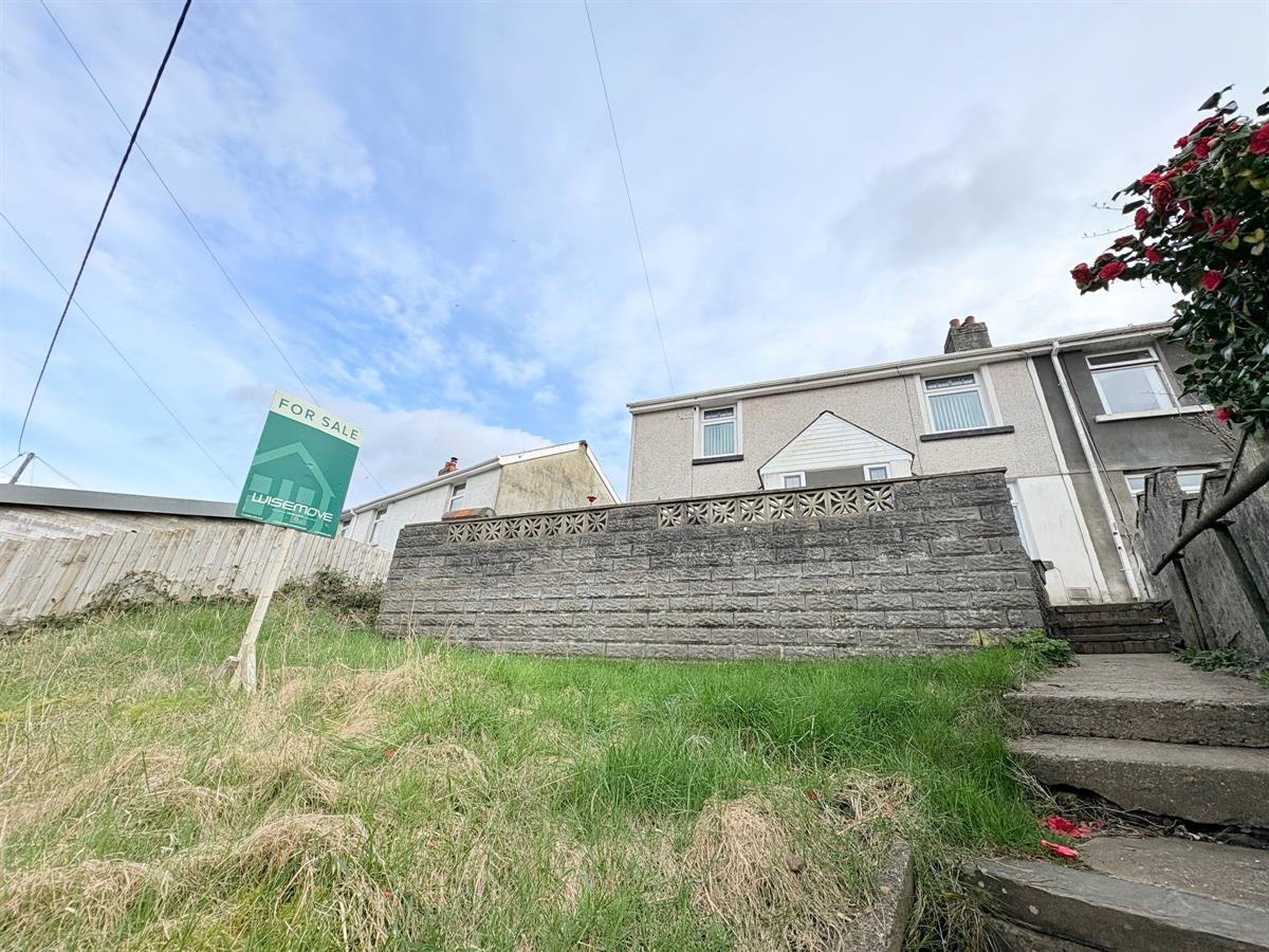 Heol Llwynffynon, Llangeinor, Bridgend, photo 17