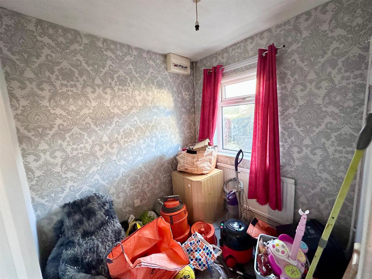 Dan-yr-Heol, Pantyrawel, Bridgend, photo 3
