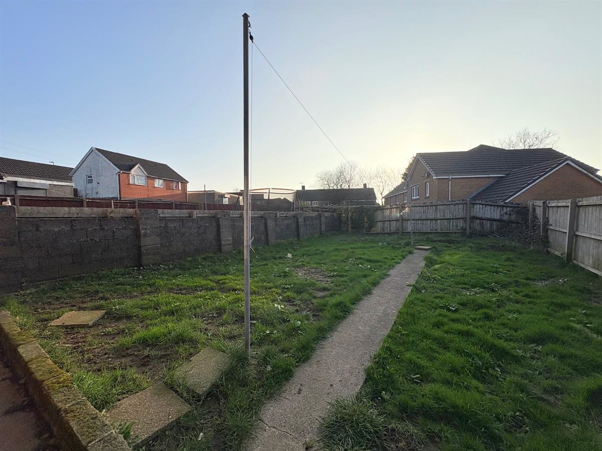 Waun Fach, Bettws, Bridgend, photo 17