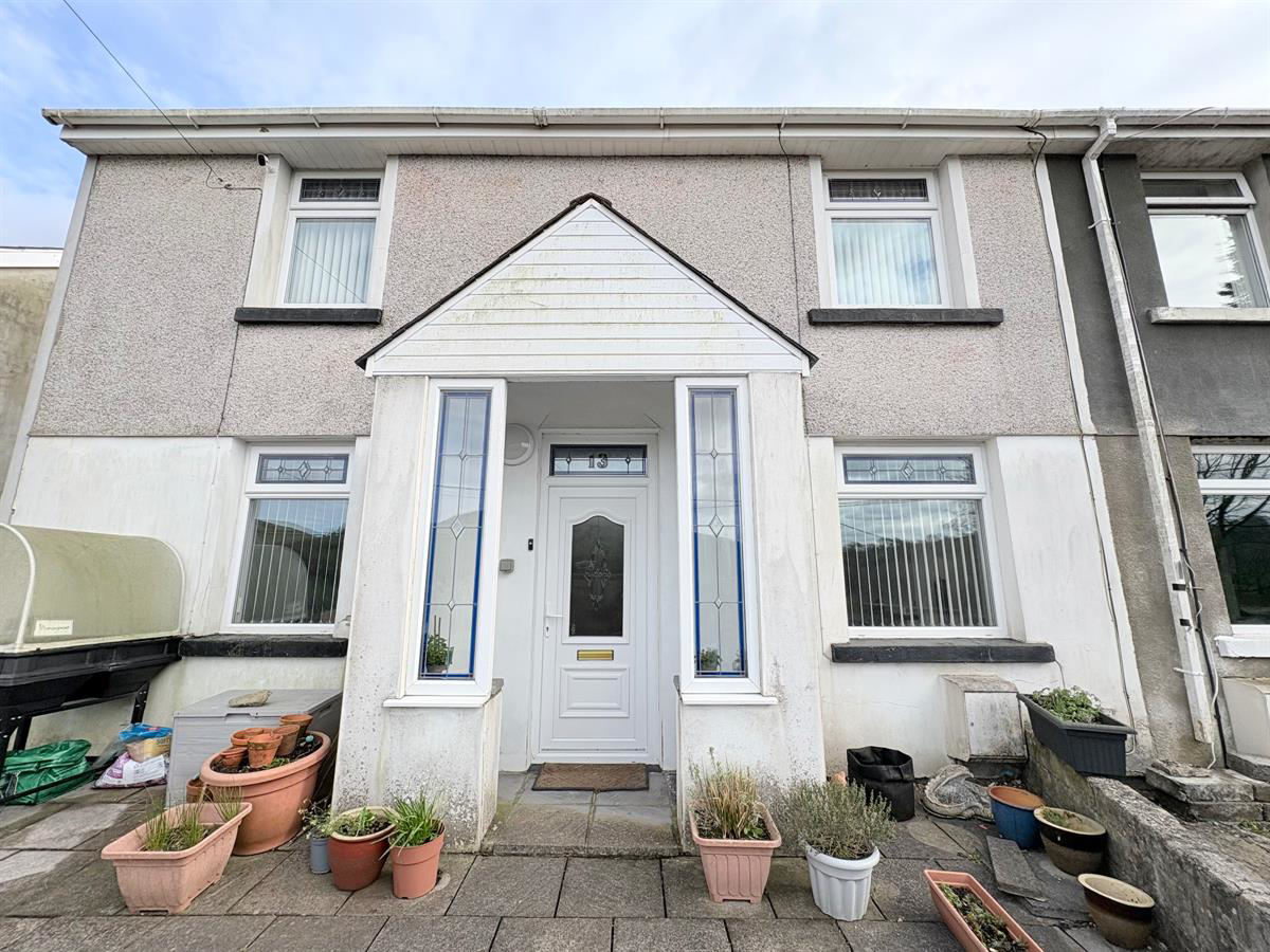 Heol Llwynffynon, Llangeinor, Bridgend