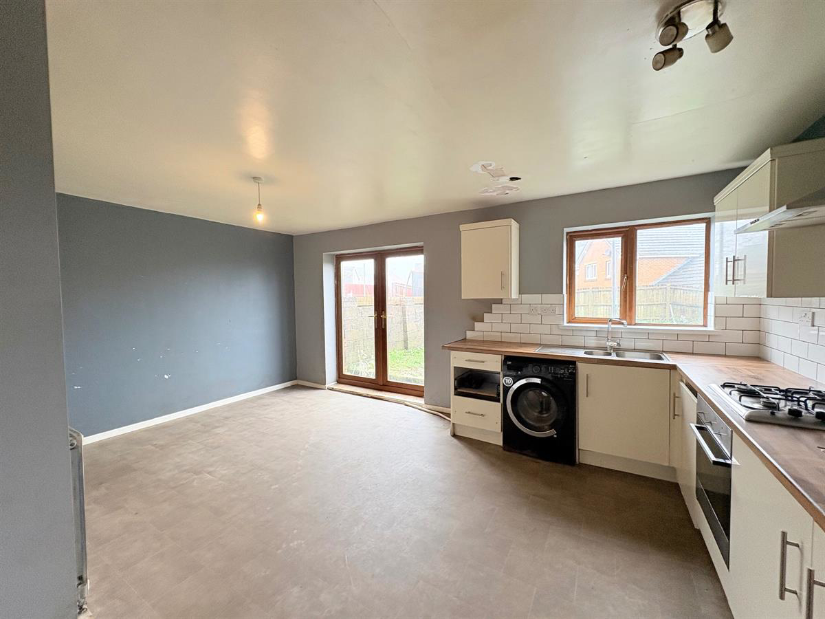 Waun Fach, Bettws, Bridgend, photo 7