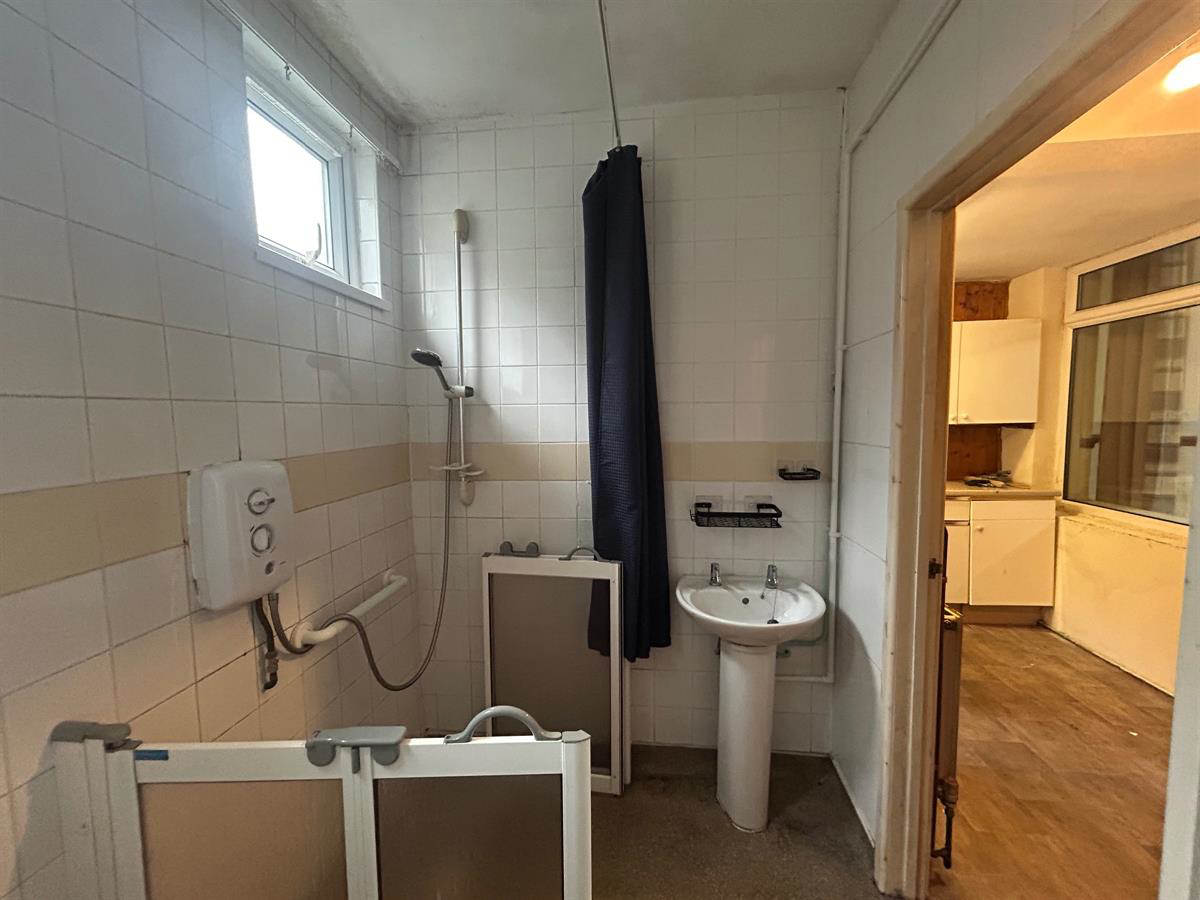 Upper Adare Street, Pontycymer, Bridgend, photo 8