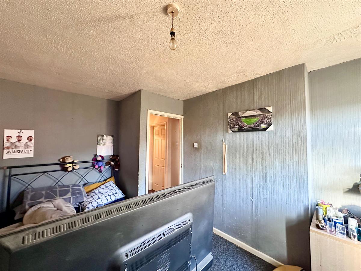 Dan-yr-Heol, Pantyrawel, Bridgend, photo 15
