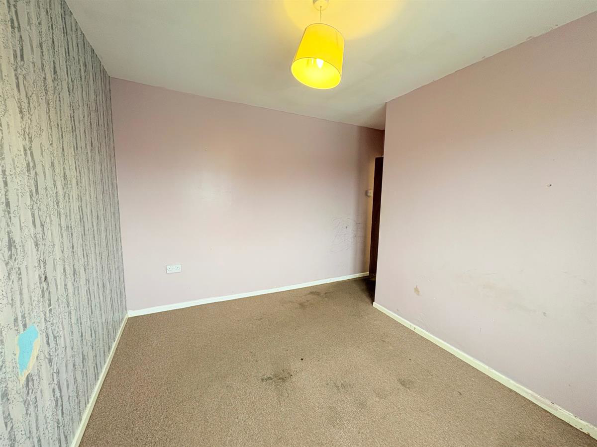 Waun Fach, Bettws, Bridgend, photo 13