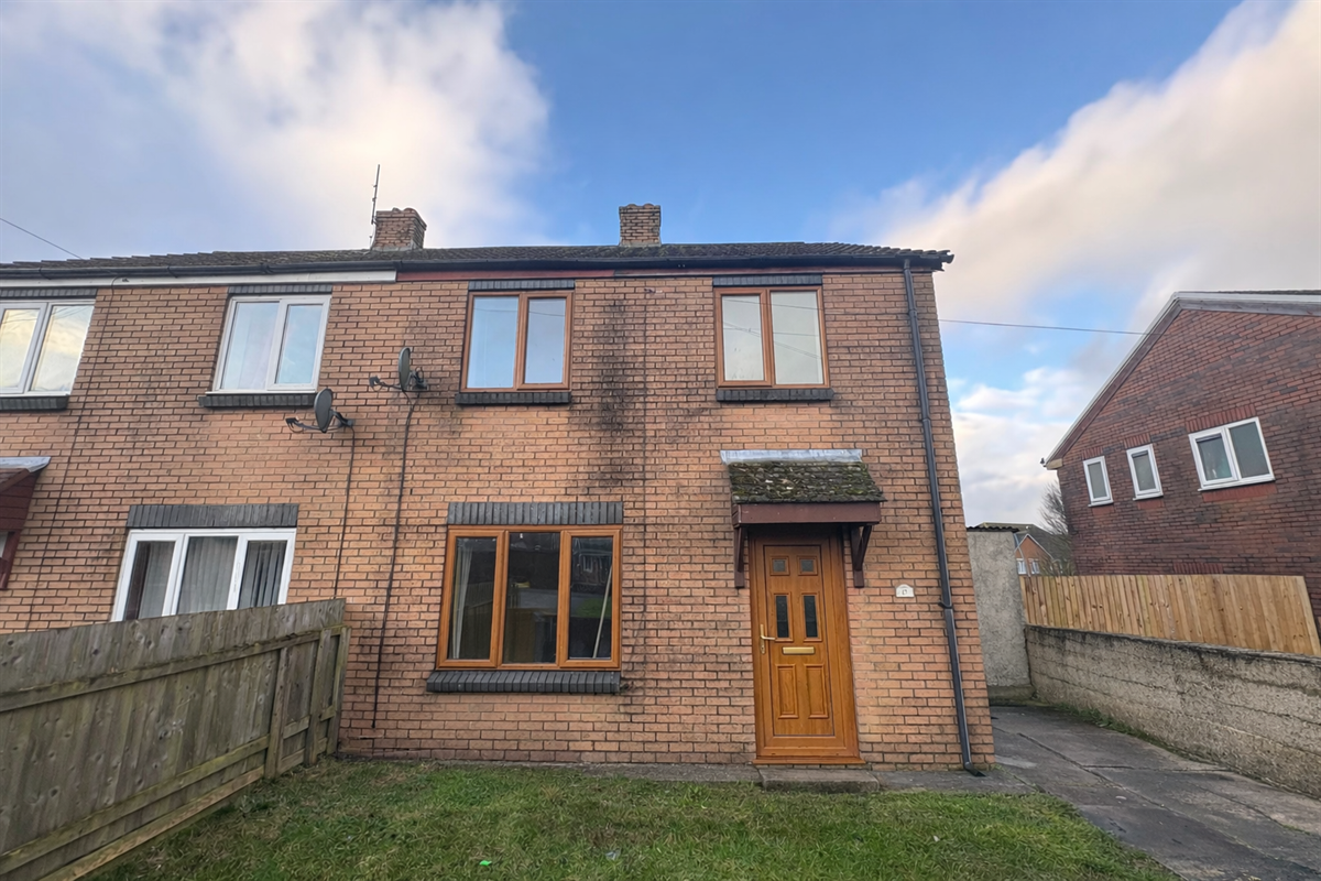 Waun Fach, Bettws, Bridgend, photo 2
