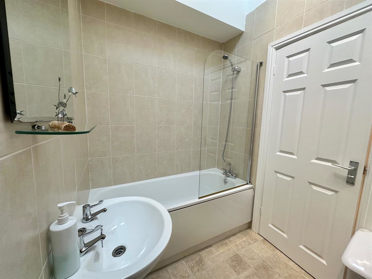 Margaret Street, Abercynon, Mountain Ash, photo 33
